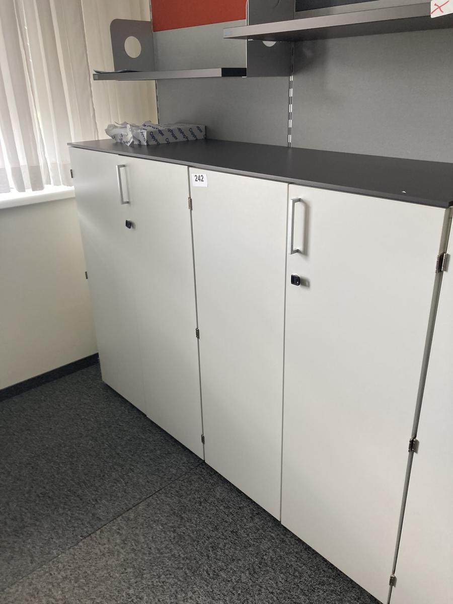 2teilige Aktenschrank-Kombination, Maße: ca. 160 x 45 x 115 cm, Platte durchgehend